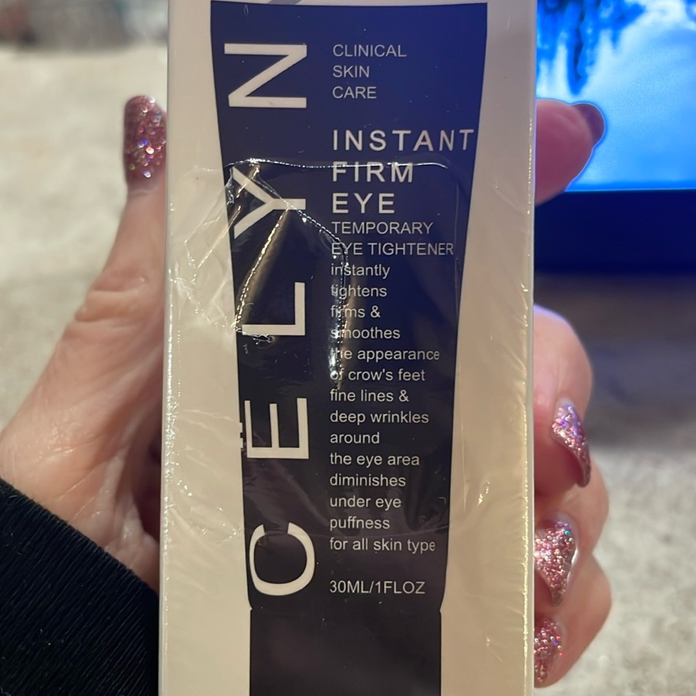 2 Brand New “CELYN” Eye Bag and Eye Firming Cream - Picture 5 of 7